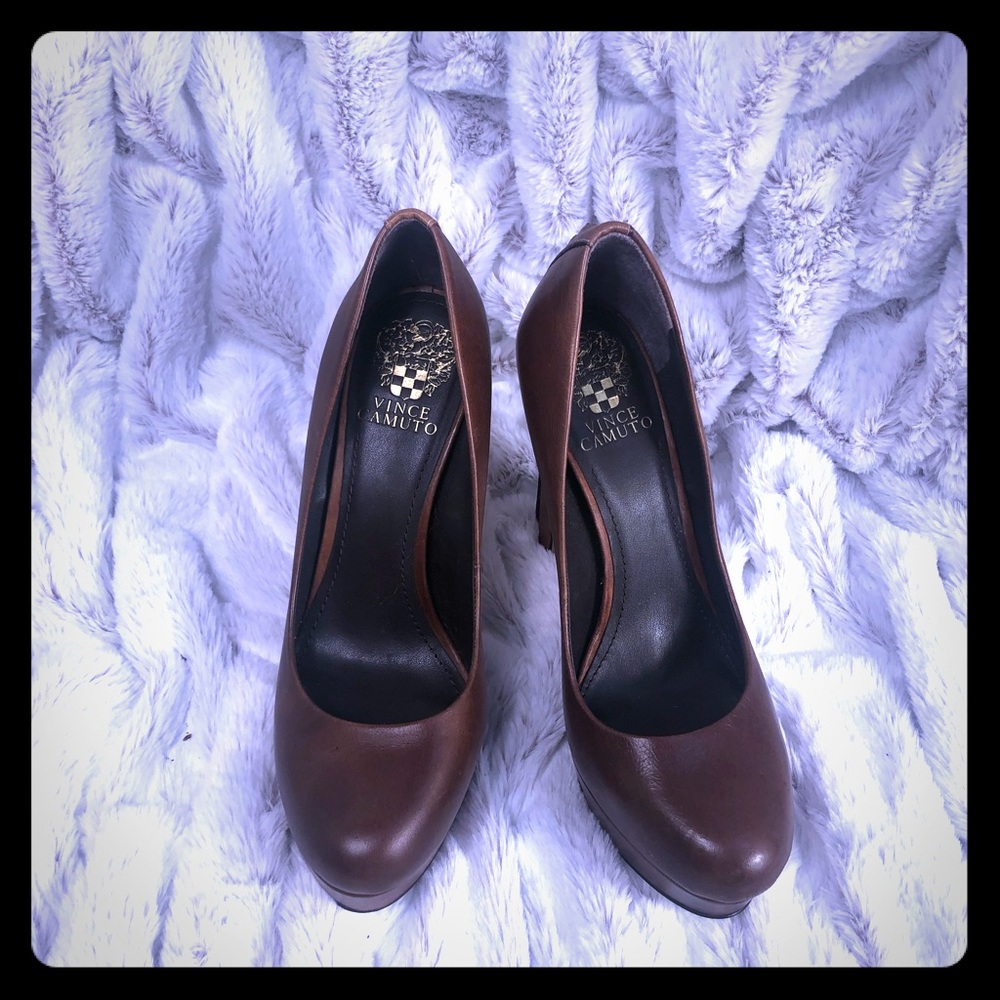 Vince Camuto Cognac Brown stiletto heels 8.5